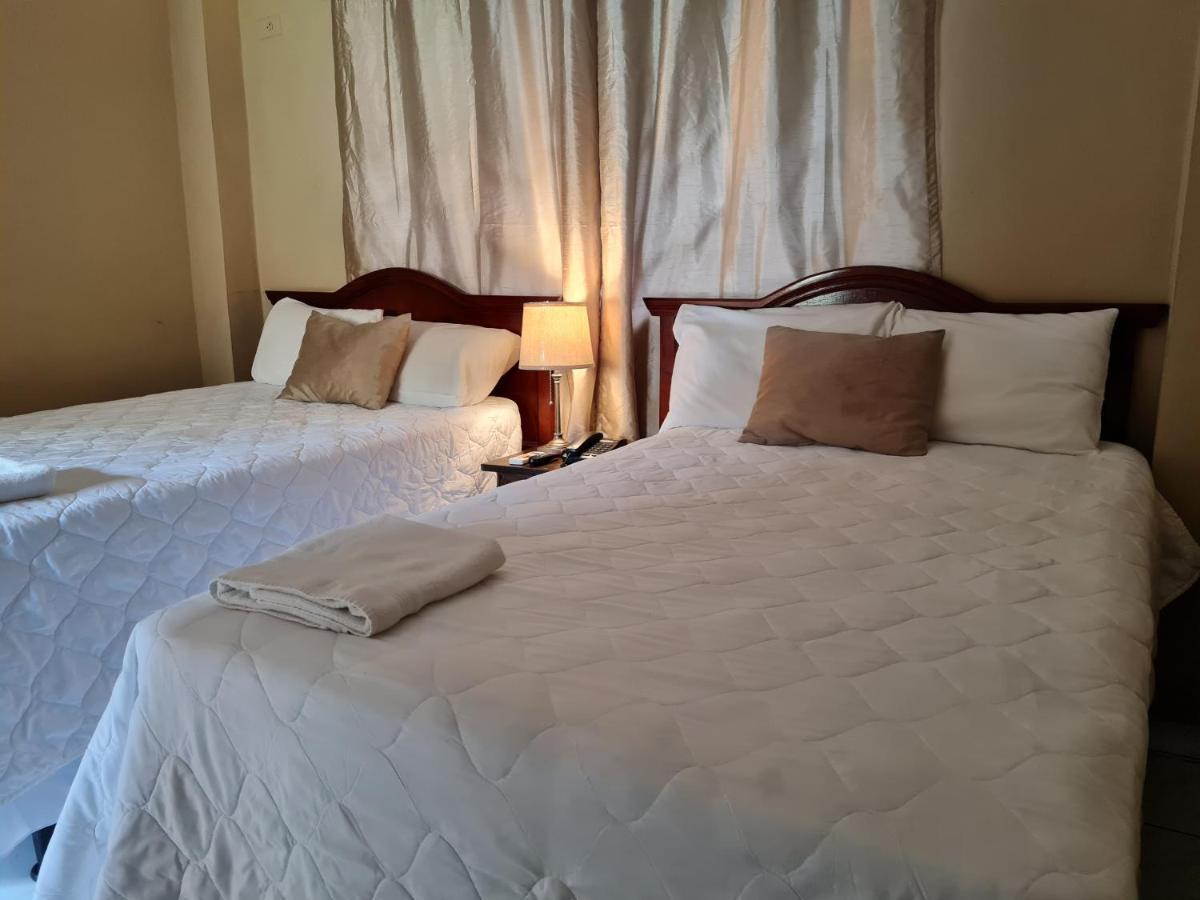 Hotel Plaza Floresta San Miguel Bagian luar foto